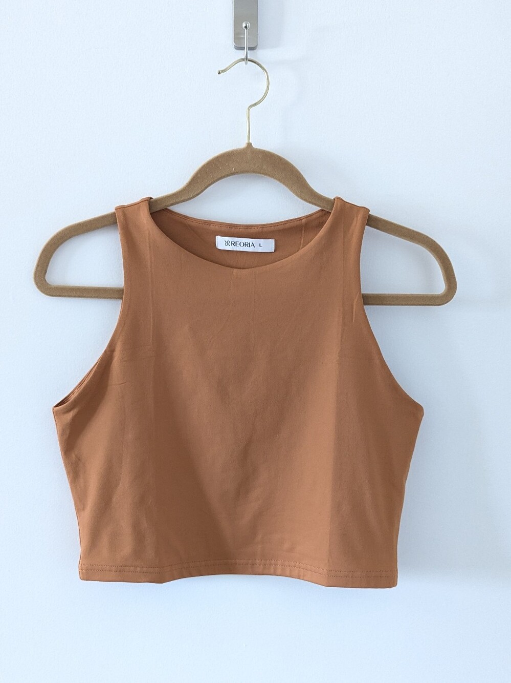 LIKE NEW Sleeveless Racer Back Tank Halter Neck Crop Top by REORIA - Size L
